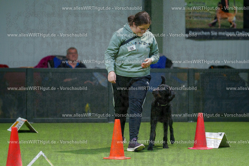 7R505799 | Professionelle Tierfotografie in Mönchengladbach von Daniel Wirth (allesWIRTHgut). Liebevolle & natürliche Bilder von Hunden & Katzen für unvergessliche Erinnerungen.