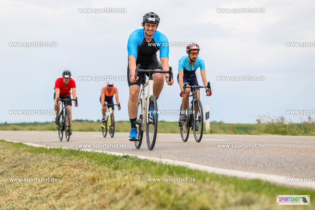 BR8A4195 | Stadttriathlon Erding 2025. #yourpictrs #sportshot_your_pictrs @Sportshotphotography #stadttriathlonerding Copyright: www.sportshot.de