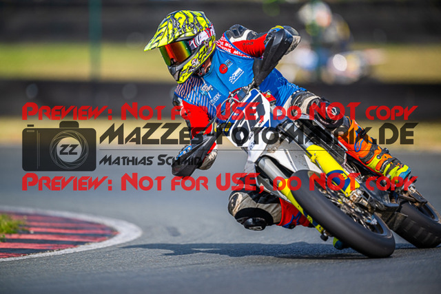 MaZZes_FotoMatrix_230930_7208 | UE40