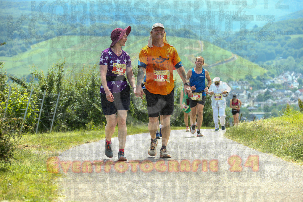250614_1320_EX1_8700 | Sportfotografie im Rhein-Sieg Kreis, Köln, Bonn, NRW, Rheinland Pfalz, Hessen, etc. Unser Tätigkeitsfeld umfasst den Laufsport vom Volkslauf über den Marathon, Duathlon, Triathon bis zum Ultralauf wie Kölnpfad Ultra oder Schindertrail.