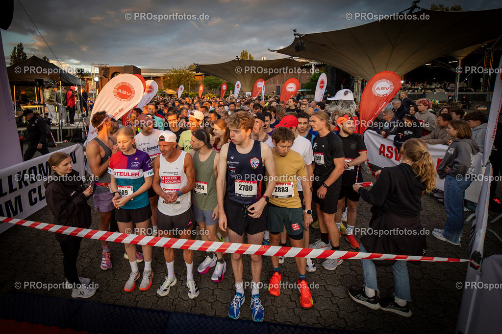 22. ASV Nachtlauf; Koeln, 28.05.25 | Impressionen vom 22. ASV Nachtlauf am 28.05.25 am Tanzbrunnen in Koeln. Foto: BEAUTIFUL SPORTS/Axel Kohring