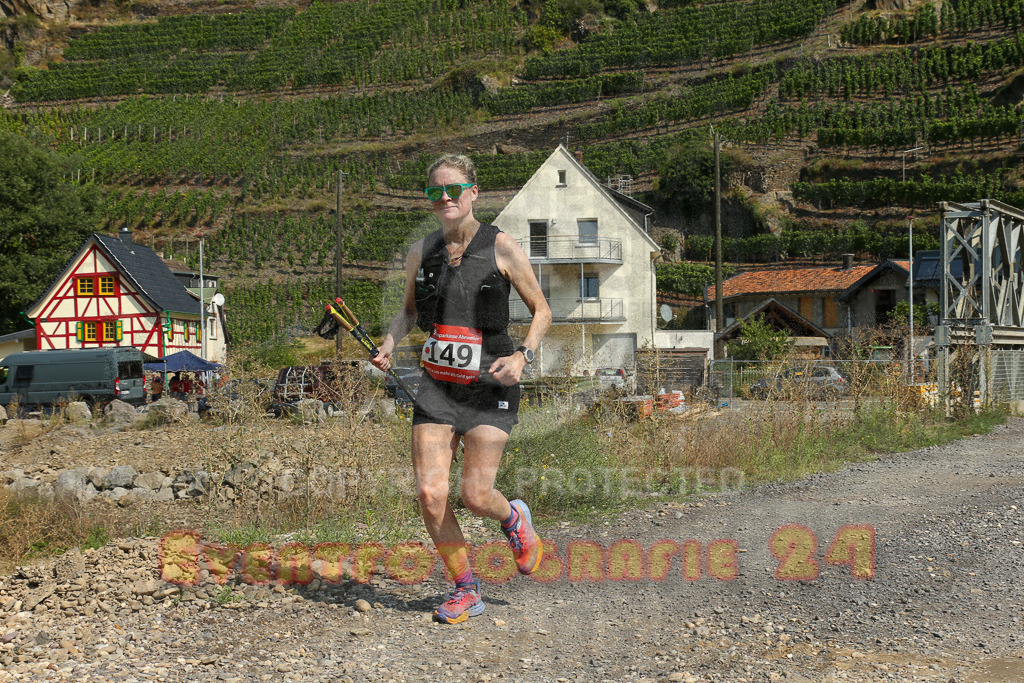 240831_1232_EX1_8753 | Sportfotografie im Rhein-Sieg Kreis, Köln, Bonn, NRW, Rheinland Pfalz, Hessen, etc. Unser Tätigkeitsfeld umfasst den Laufsport vom Volkslauf über den Marathon, Duathlon, Triathon bis zum Ultralauf wie Kölnpfad Ultra oder Schindertrail.