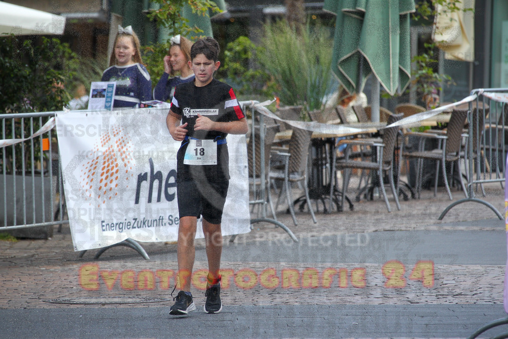 250824_1204_EV4_9150 | Sportfotografie im Rhein-Sieg Kreis, Köln, Bonn, NRW, Rheinland Pfalz, Hessen, etc. Unser Tätigkeitsfeld umfasst den Laufsport vom Volkslauf über den Marathon, Duathlon, Triathon bis zum Ultralauf wie Kölnpfad Ultra oder Schindertrail.