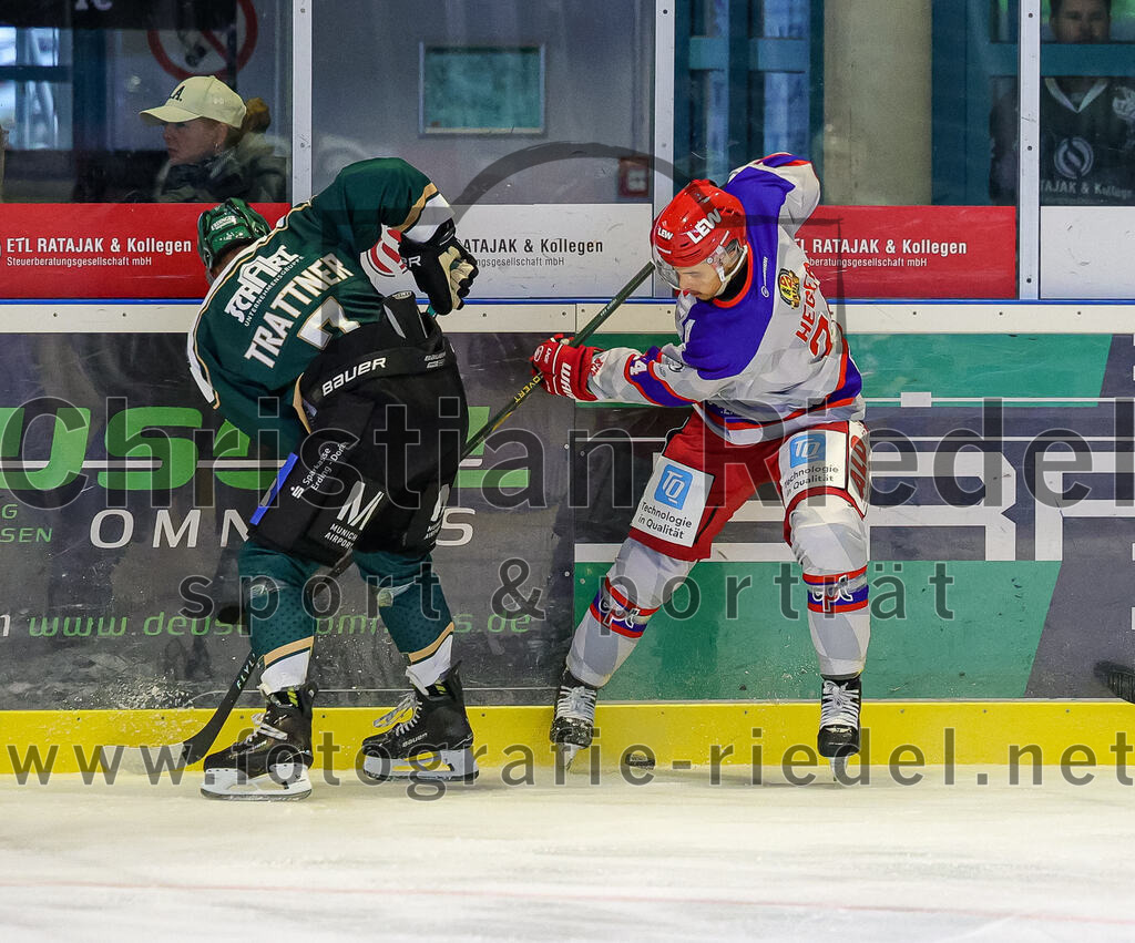 2025-09-14_034_TSV_Erding_gegen_EC_Peiting | Erding, Deutschland, 14.09.2025:Eishockey, Oberliga Süd 2025 / 2026, Testspiel, TSV Erding gegen EC Peiting, Endergebnis: 2:3Louis Trattner (Erding Gladiators, #7)Foto: Christian Riedel / fotografie-riedel.net