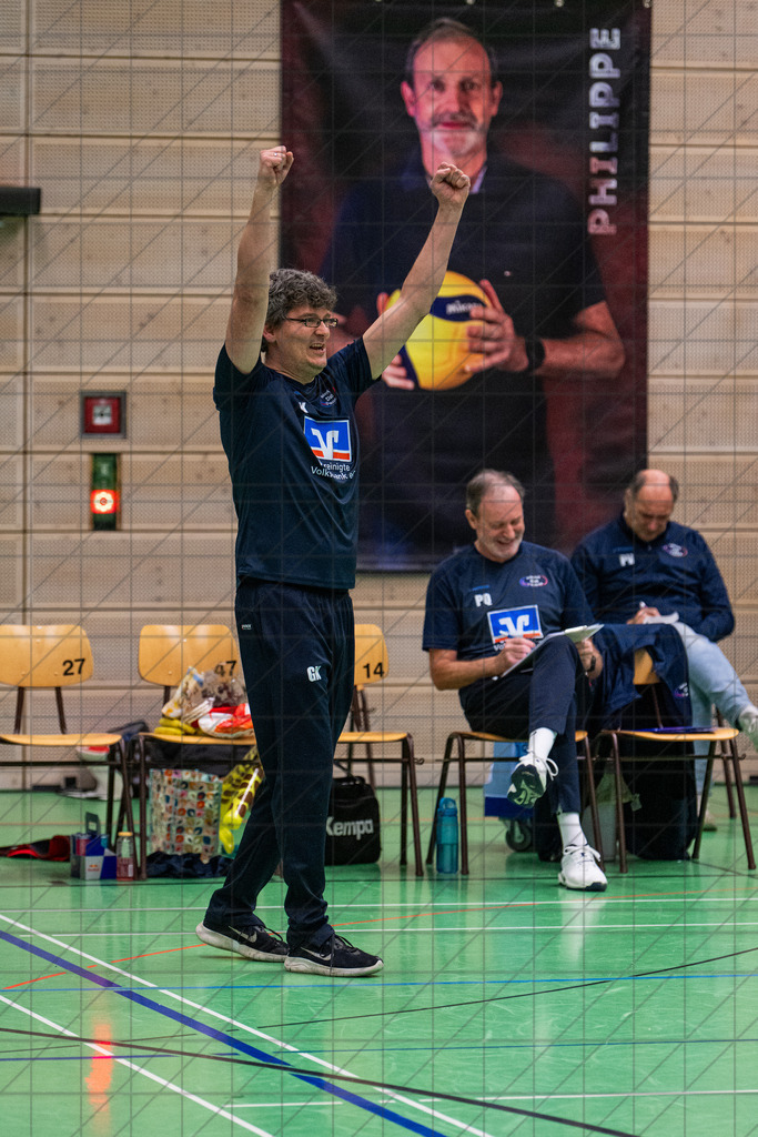 2. VBLF Nord 25/26 | Spiel 4041 | VC Osnabrück vs. RC Sorpesee | //  30.11.25: 2. VBLF Nord 25/26 | Spiel 4041 | VC Osnabrück vs. RC Sorpesee / Osnabrück / Deutschland  //   CREDIT:www.bullenfotos.de, Martin König, Hörner Weg 40, D-49078 Osnabrück, +4917663732967 // Nutzung und Weitergabe nur zu den vereinbarten Zwecken. Presseanfragen an Ersteller. Alle Rechte beim Ersteller. Honorierung nach MFM. - Realisiert mit Pictrs.com