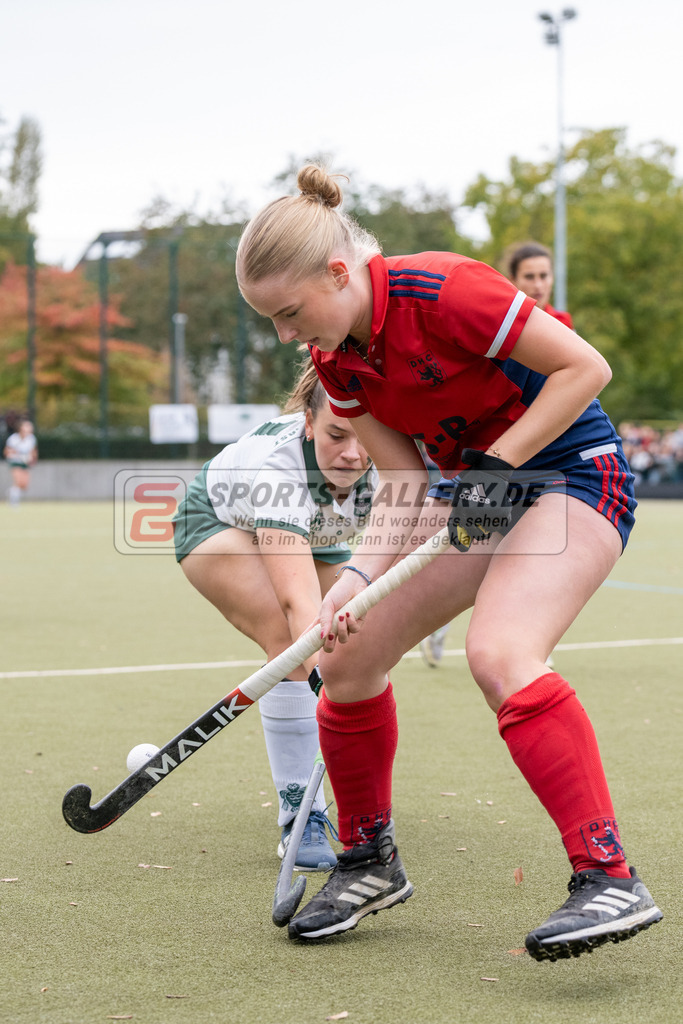 SFE_20231022_0046 | Deutsche Meisterschaft Weibliche U16 Finale Uhlenhorst Mülheim - Düsseldorfer HC am 22.10.2023 in Köln (Düsseldorfer Hockeyclub 1905 e.V.), Photo: Stephan Fehrmann 2023 (Sports-Gallery)