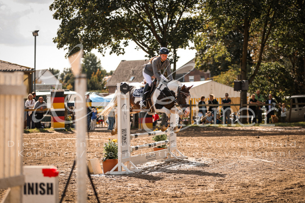 06.SoSpE00004 | Leoni Ertmer Photography - Realisiert mit Pictrs.com