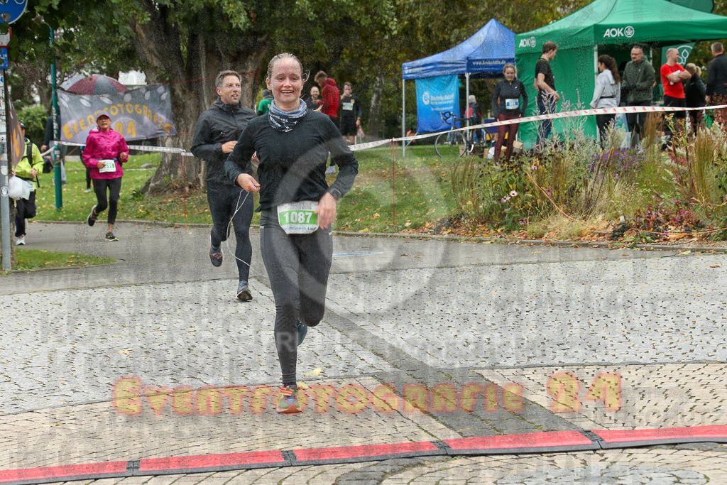 231015_1115_EX1_3584 | Sportfotografie im Rhein-Sieg Kreis, Köln, Bonn, NRW, Rheinland Pfalz, Hessen, etc. Unser Tätigkeitsfeld umfasst den Laufsport vom Volkslauf über den Marathon, Duathlon, Triathon bis zum Ultralauf wie Kölnpfad Ultra oder Schindertrail.