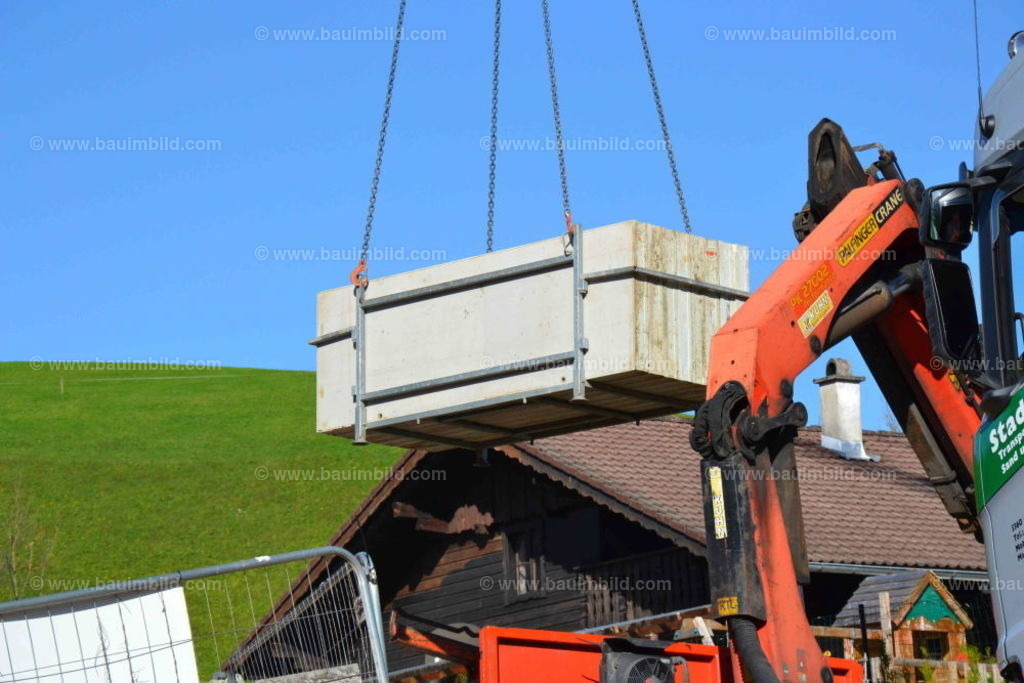 bib-lg01-baustelleneinrichtung-0107 | Nach LV-Leistungsgruppen sortierte Detailfotos über den Bau eines Hauses. Alle Hausbau-Bilder direkt vom Urheber und Autor der Website Haus-Selber-Bauen.com