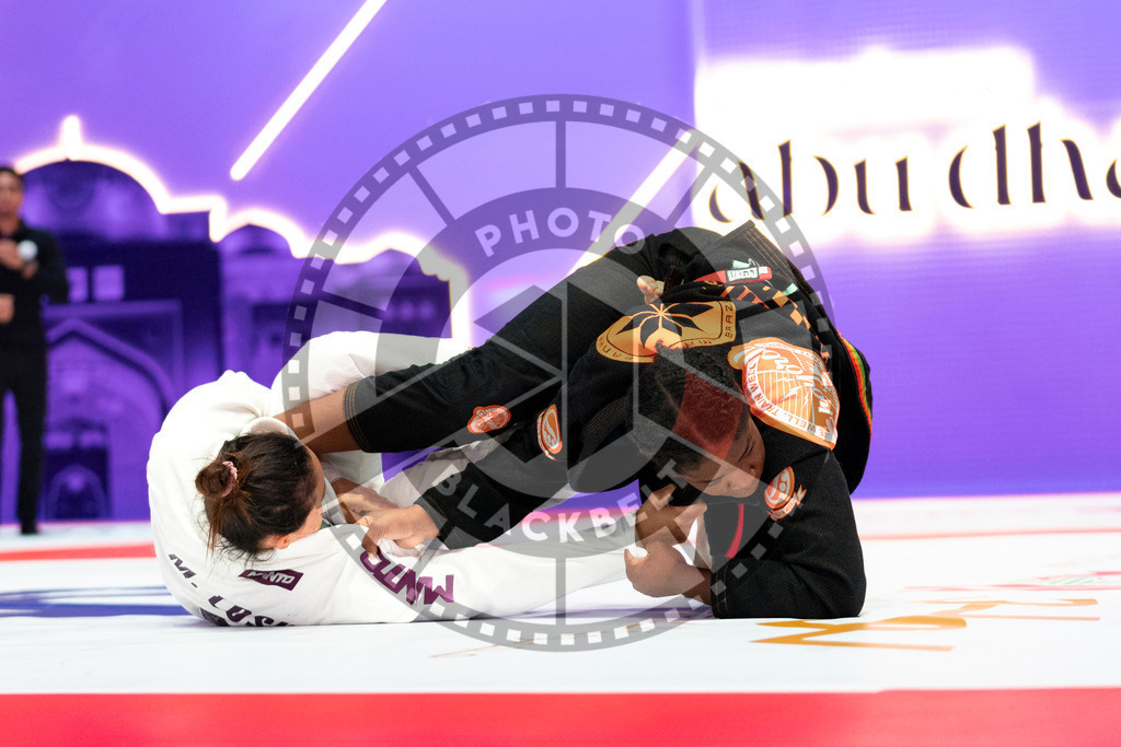 20231109PBB4314 | Fighters compete during the AJP World Professional Championship in the Mubadala Arena in Abu Dhabi, Arab United Emirates, on November 9, 2023.