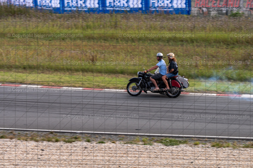 20250906165100D75_6637 | Bitte beachten!!!
Alle Fotos dieser Galerie sind nur grundbearbeitet. Im Falle eines Verkaufs, werde ich die Fotots noch mit dem nötigen Feinschliff versehen. - Realisiert mit Pictrs.com