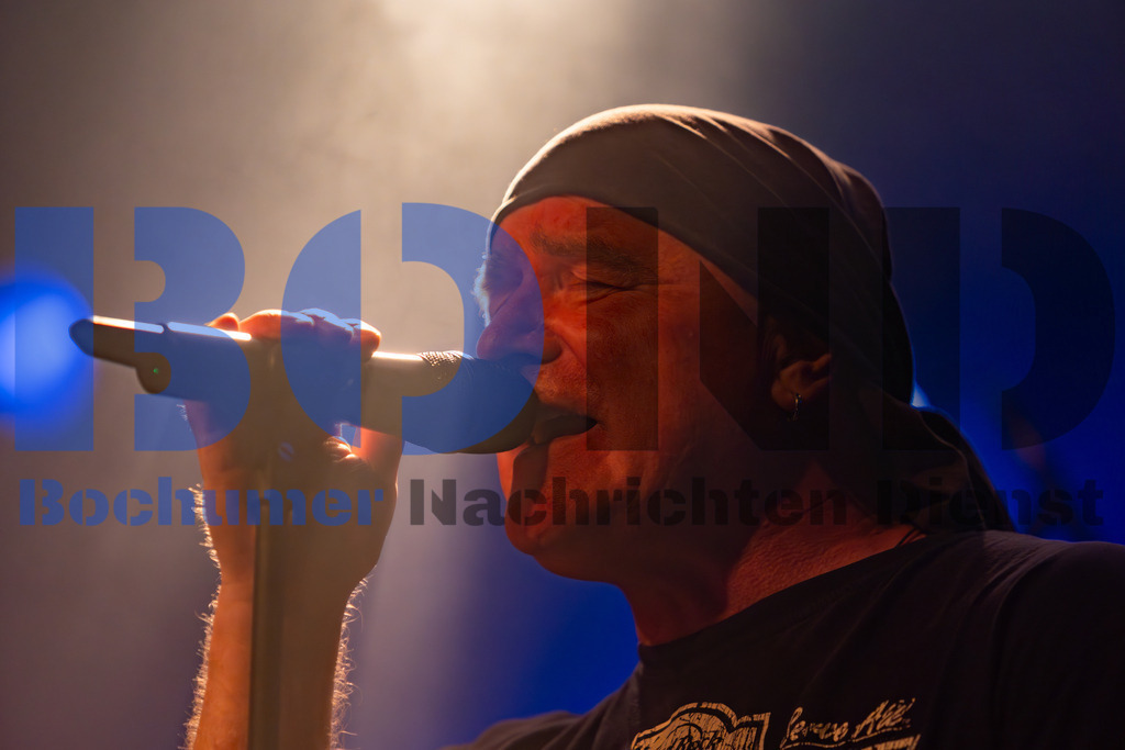 SES_NURPUR20250102-10 | bond - Realisiert mit Pictrs.com