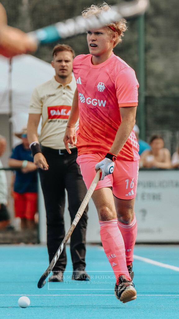 EM_MU18_F_GER-FRA_Lille_bearbeitet (104 von 433) | lanaschraderfotografie - Realisiert mit Pictrs.com