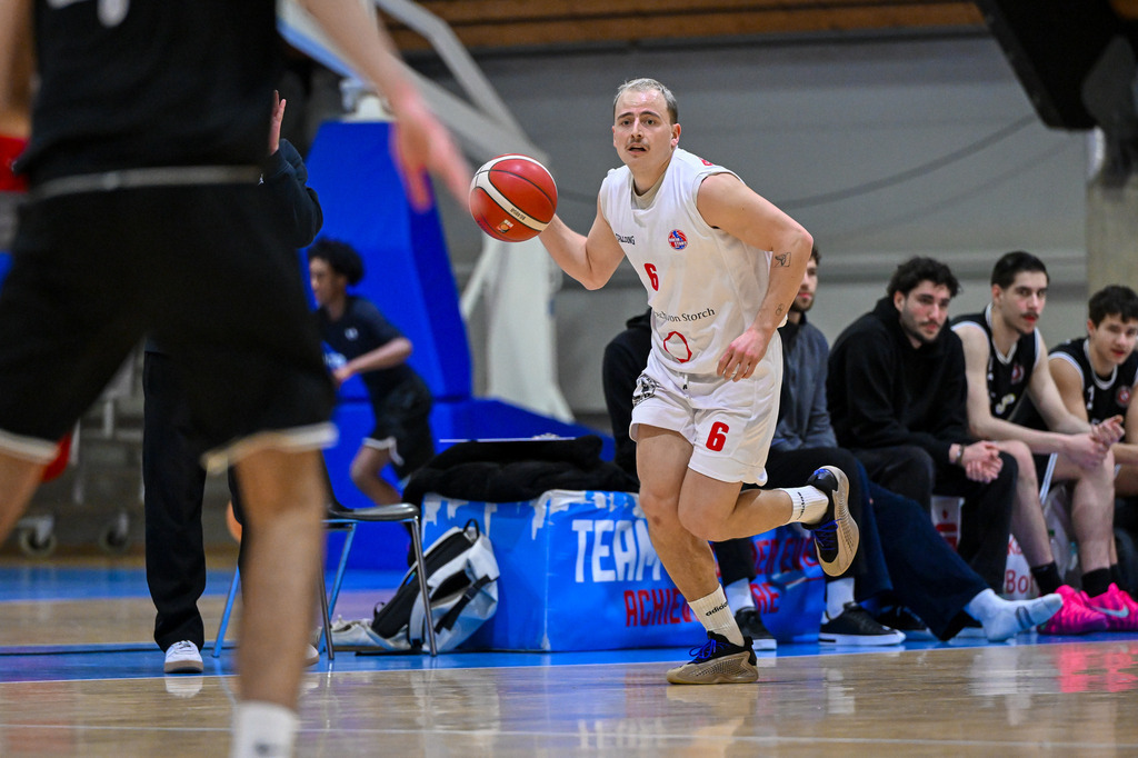 gml_016 | Fotos von Basketballspielen aus dem Raum NRW fotografiert von Gero Mueller-Laschet und Daniel Schaefer - Realisiert mit Pictrs.com