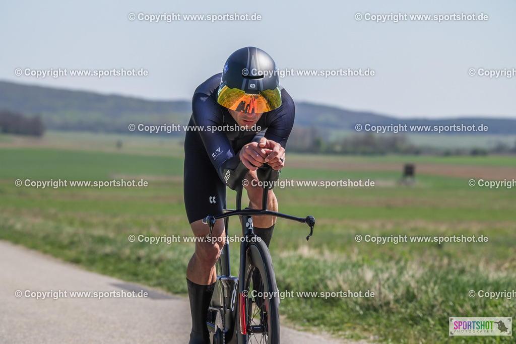 368A2776 | Neusiedlersee Radmarathon 2026@sportshot_your_pictrs #yourpictures#roadtowm2029 #nrm #neusiedlerseeradmarathon #neusiedlersee #neusiedlerseetourismus #burgenland #mörbisch #nrm26 #burgenlandtourismus #voglundco #poweredbyburgenlandtourismus #radsport #rad #marathon #ucigranfondo #visitburgenland #ucigranfondoworldseries