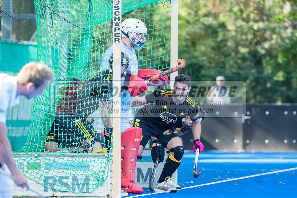 HK_20231001_104881 | 1.Bundesliga Herren Crefelder HTC - Harvestehuder THC am 1.10.2023 CHTC, Krefeld , Brinckmann Anton ( Torwart Harvestehuder THC #18 )