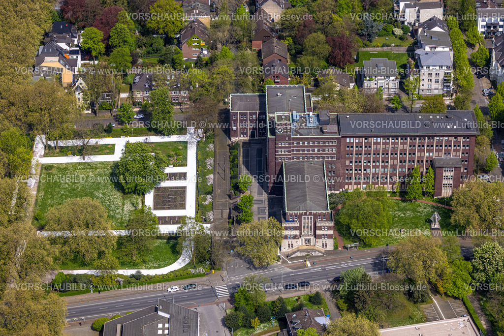 Oberhausen240401108 | Luftbild, Rathaus Oberhausen Stadtverwaltung mit Grillopark Grünanlage, Marienviertel, Oberhausen, Ruhrgebiet, Nordrhein-Westfalen, Deutschland