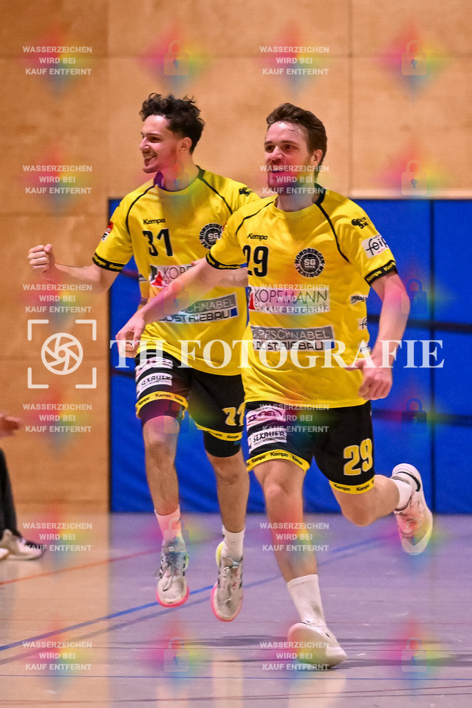 GER, SG Maulburg/Steinen - SG Koendringen/Teningen 2, Handball, Landesliga, 21. Spieltag, Saison 2023/2024, 23.03.2024 | Luca Bakhashwin (SG Koendringen/Teningen 2, #31), Jonas Rottler (SG Koendringen/Teningen 2, #29)

GER, SG Maulburg/Steinen - SG Koendringen/Teningen 2, Handball, Landesliga, 21. Spieltag, Saison 2023/2024, 23.03.2024

Foto: TH Fotografie/Thomas Hess