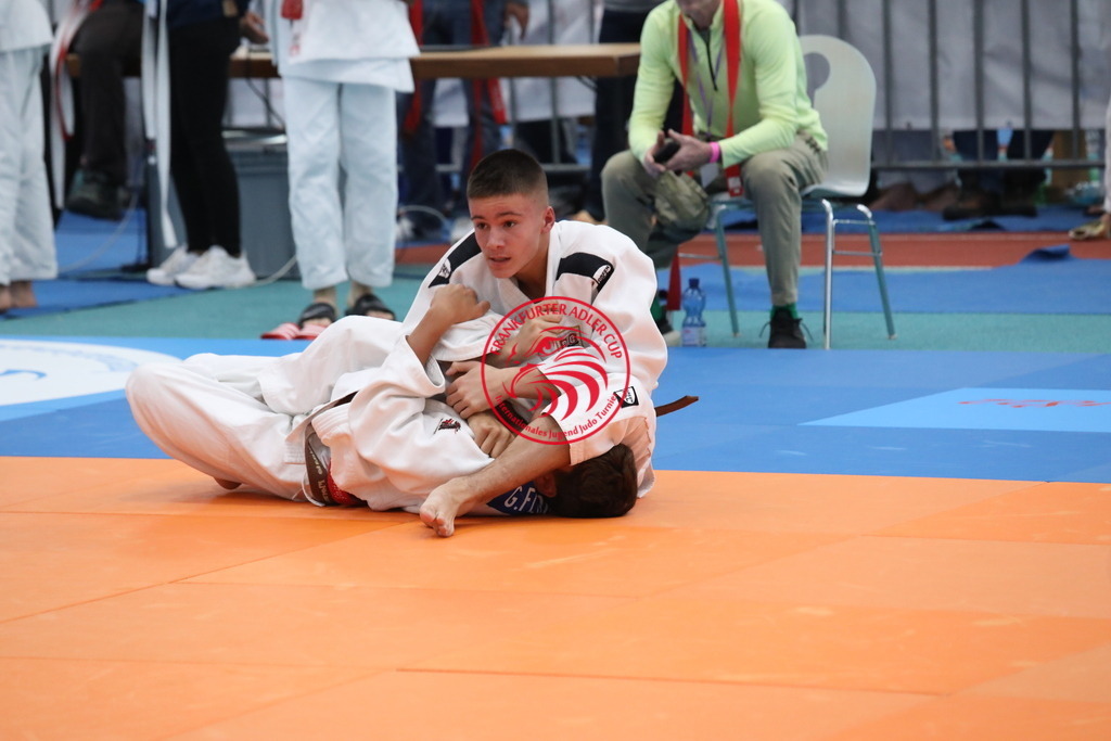 1J7A3424 | Fotos vom Adler Cup - Pictures from Adler Cup

Hier findet Ihr alle Eindrücke und großen Momente der Adler Cup Wochenenden. Here you will find all impressions and great moments of the Adler Cup weekends. - Realisiert mit Pictrs.com