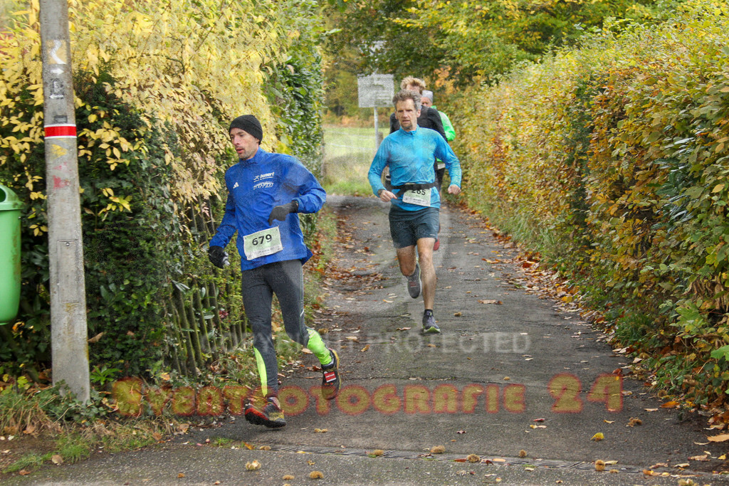 251026_1004_EV4_3950 | Sportfotografie im Rhein-Sieg Kreis, Köln, Bonn, NRW, Rheinland Pfalz, Hessen, etc. Unser Tätigkeitsfeld umfasst den Laufsport vom Volkslauf über den Marathon, Duathlon, Triathon bis zum Ultralauf wie Kölnpfad Ultra oder Schindertrail.