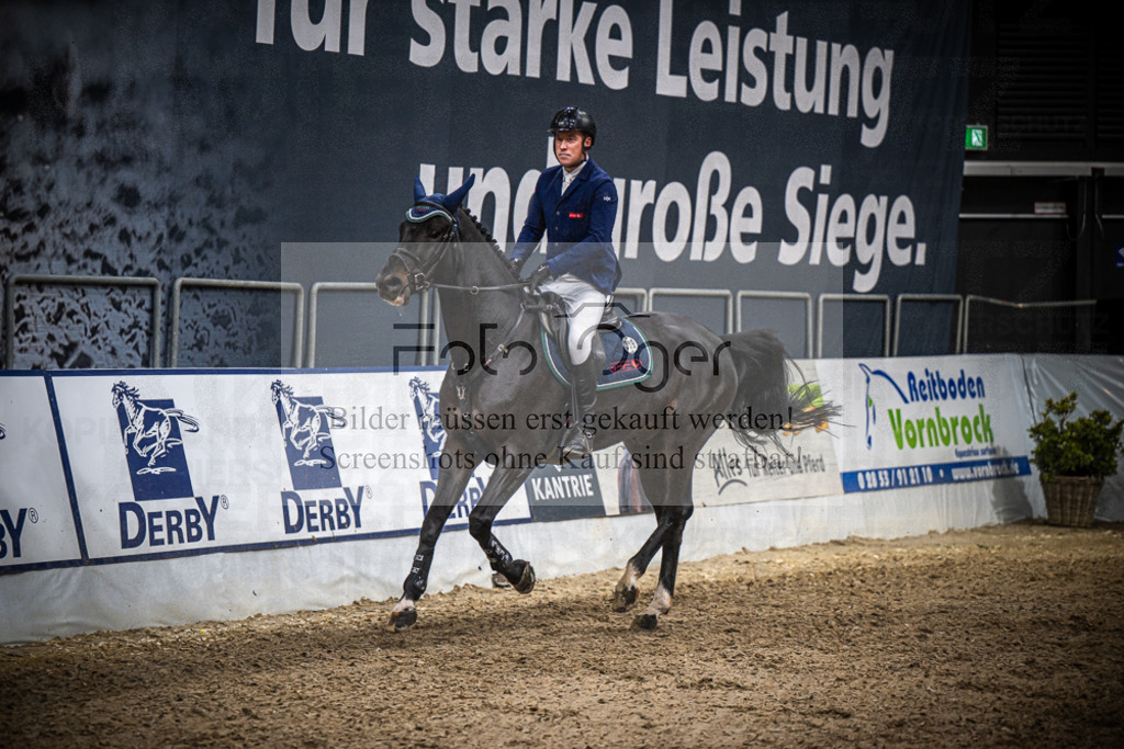 DOS_3603 | Entdecke hochwertige Reitturnierfotos von Foto Oger. Professionell, emotional und authentisch – jetzt Lieblingsmomente im Shop bestellen.Deutschlandweite Turnierfotografie. - Realisiert mit Pictrs.com