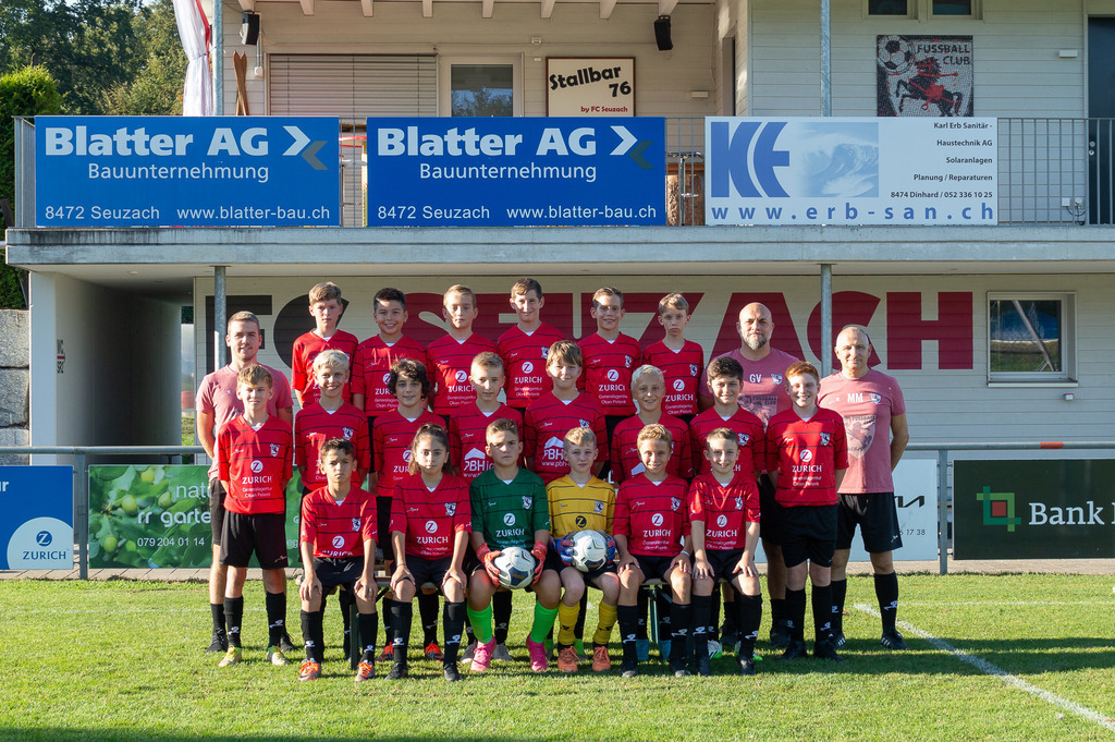 2023_2024_Teamfoto_Da | fc-seuzi-teamfotos - Realisiert mit Pictrs.com
