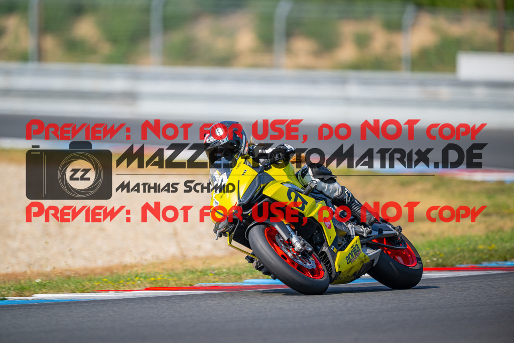 MaZZes-Fotomatrix-20260805-528101 | OPEN