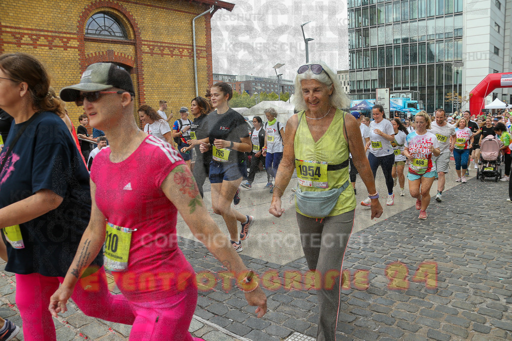 250920_1301_EX1_3803 | Sportfotografie im Rhein-Sieg Kreis, Köln, Bonn, NRW, Rheinland Pfalz, Hessen, etc. Unser Tätigkeitsfeld umfasst den Laufsport vom Volkslauf über den Marathon, Duathlon, Triathon bis zum Ultralauf wie Kölnpfad Ultra oder Schindertrail.