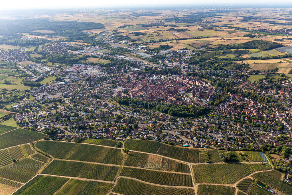 Wissembourg dans le département Bas Rhin, France. Photo: IMG_134266.jpg prise le 29/08/2022 par Werner Riehm/FLY-FOTO.eu – Résolution de l'original: 5472 x 3648 px – Bienvenue sur le site officiel de la ville de Wissembourg (Alsace - France)