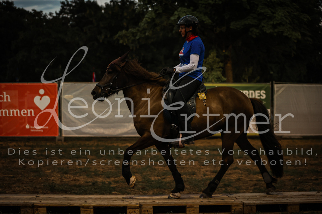 SaShow00219 | Leoni Ertmer Photography - Realisiert mit Pictrs.com