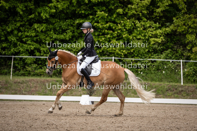 Bad_Meinberg_05866 | saradresslerfotografie - Realisiert mit Pictrs.com