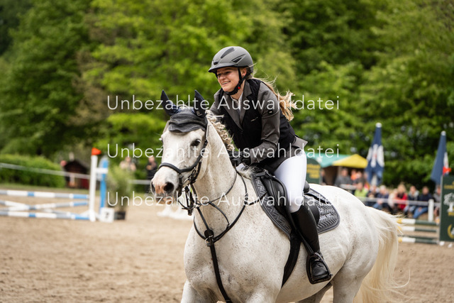 Bad_Meinberg_07624 | saradresslerfotografie - Realisiert mit Pictrs.com