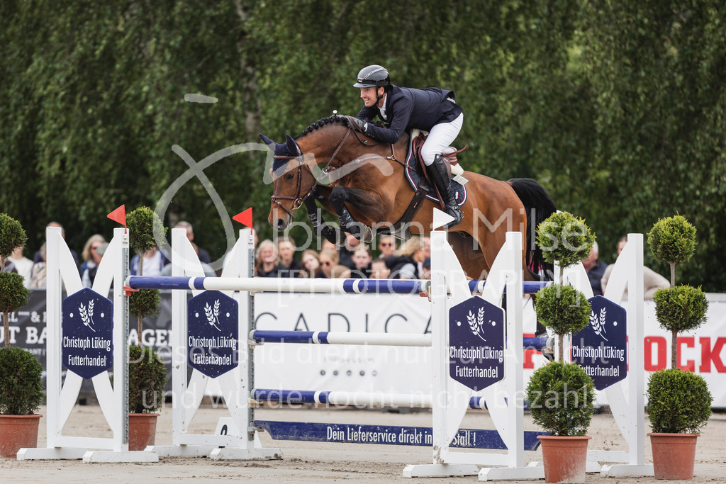 250601_MayDays_GP-529 | Deine schönsten Turniermomente als professionelle Fotos! Entdecke hochwertige Pferdesport-Fotografie im Online-Shop. Jetzt Fotos finden & bestellen!