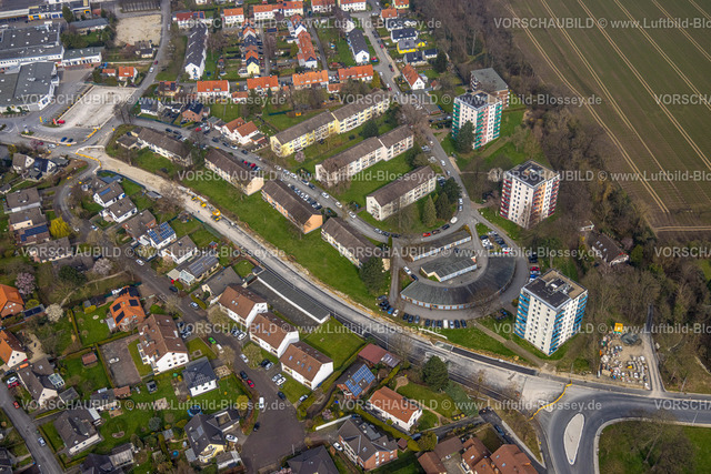 Soest240307543 | Luftbild, Wohngebiet mit Reihenhäusern und Hochhäusern, Dortmundweg, halbrunder Garagenplatz, Soest, Soester Börde, Nordrhein-Westfalen, Deutschland