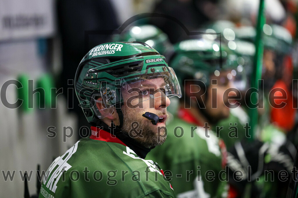 2023-12-17_081_TSV_Erding_gegen_ESC_Kempten | Erding, Deutschland, 17.12.2023:
Eishockey, Bayernliga Vorrunde 2023 / 2024, 18. Spieltag, TSV Erding gegen ESC Kempten, Endergebnis: 5:1

Foto: Christian Riedel / fotografie-riedel.net