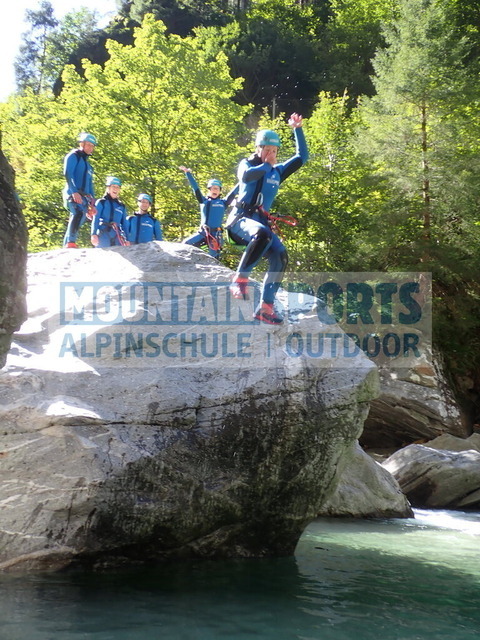 P9230045 | Bestelle die Bilder deines Berg- oder Wasser-Abenteuers mit Mountain Sports bequem von zu Hause aus direkt über unseren Online Fotoshop von pictrs.com. - Realisiert mit Pictrs.com