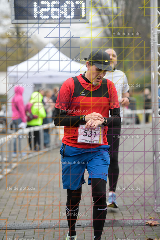 Neusser Erftlauf 2025  | 15km Neusser Erftlauf 2025 Foto: Heldenfoto.de