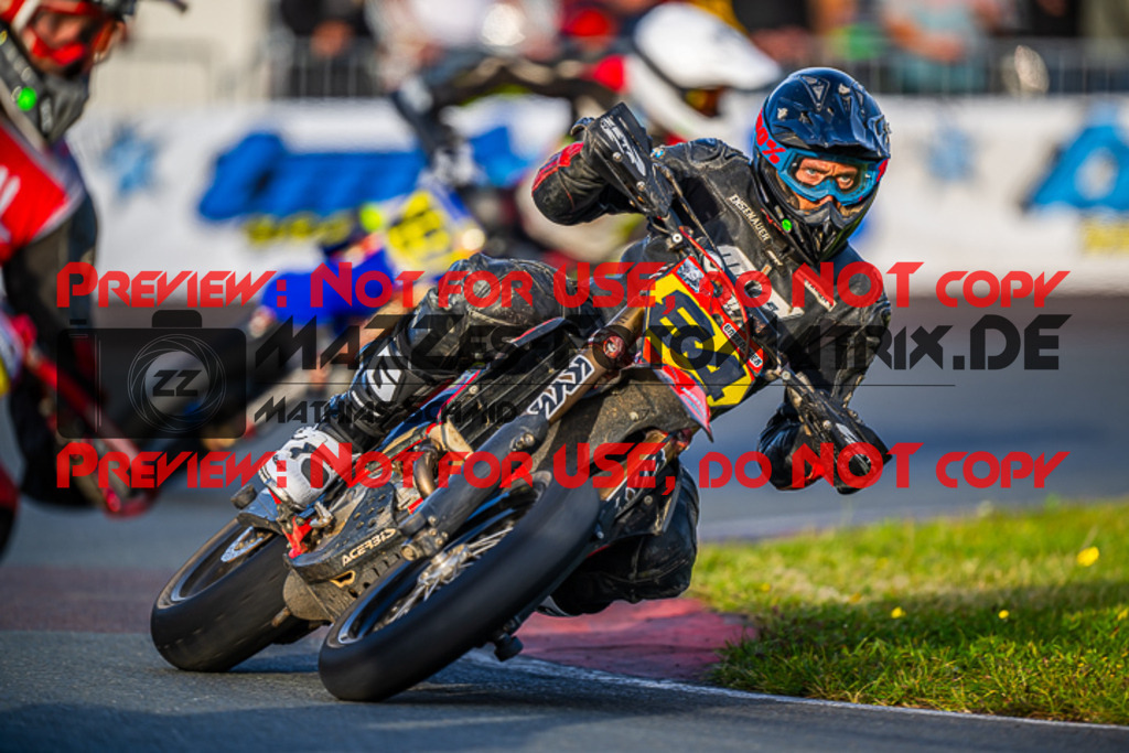 MaZZes_FotoMatrix_231001_8008 | S1