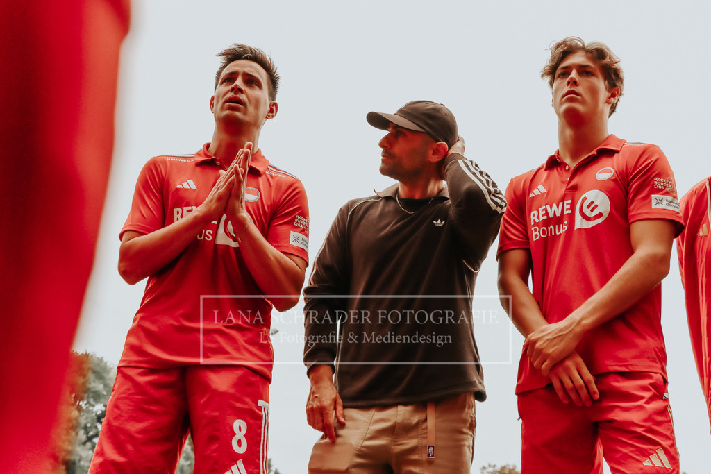 Herren_Bundesliga_02_F_RWK-UHC_21.09.25_Köln (457 von 471) | lanaschraderfotografie - Realisiert mit Pictrs.com