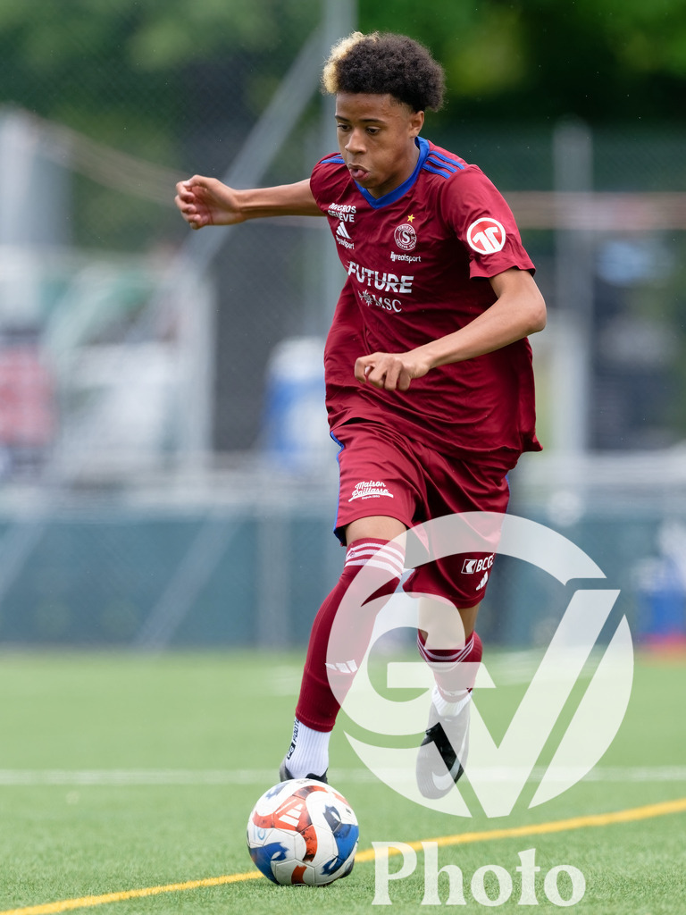Servette M16  v Bâle M16  - Quarts de finale retour des playoffs de M16 Elite | Geneva, Switzerland - May 16 : during the Quarts de finale retour des playoffs de M16 Elite  match between Servette M16  and Bâle M16  at Stade de Balexert  on May 16 , 2026 in Geneva, Switzerland.