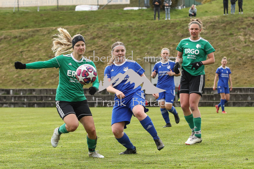 OE7A4344 | mitte, Hanna Miedl