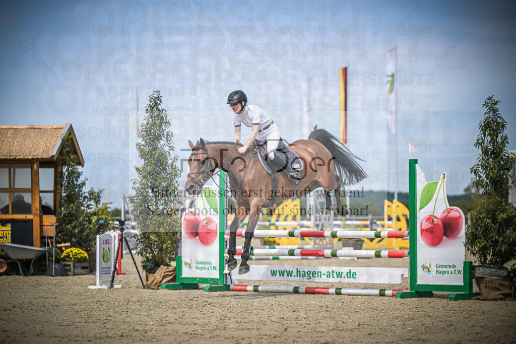 DOS_4046 | Entdecke hochwertige Reitturnierfotos von Foto Oger. Professionell, emotional und authentisch – jetzt Lieblingsmomente im Shop bestellen.Deutschlandweite Turnierfotografie. - Realisiert mit Pictrs.com
