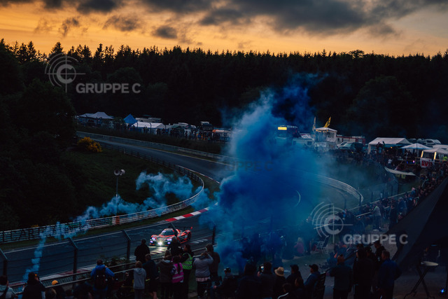 24hNbr22_052621320703951SVS_SVS | Motorsport-Fotografie: DTM, 24h Nürburgring und GT-Action in hochauflösenden Bildern. Entdecke packende Rennmomente & Impressionen direkt aus der Boxengasse. - Realisiert mit Pictrs.com