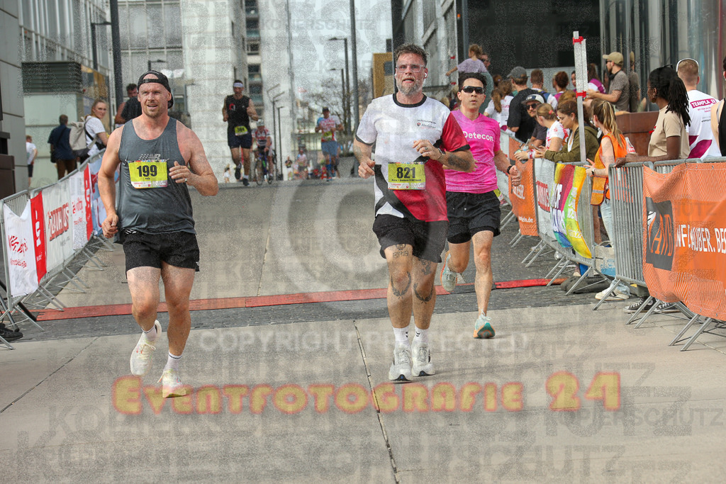 250920_1524_EX1_9307 | Sportfotografie im Rhein-Sieg Kreis, Köln, Bonn, NRW, Rheinland Pfalz, Hessen, etc. Unser Tätigkeitsfeld umfasst den Laufsport vom Volkslauf über den Marathon, Duathlon, Triathon bis zum Ultralauf wie Kölnpfad Ultra oder Schindertrail.