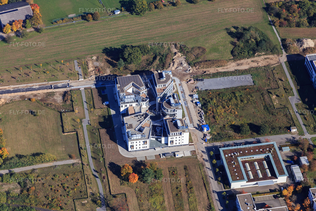 Luftbild: Neubau des LTC - Linder Technologie Campus mit Körber Pharma Consulting GmbH und Systec & Solutions GmbH im Ortsteil Rintheim in Karlsruhe im Bundesland Baden-Württemberg in Deutschland. Foto: IMG_129844.jpg vom 24.10.2021 durch Werner Riehm/FLY-FOTO.deWWW.LTC.GMBH