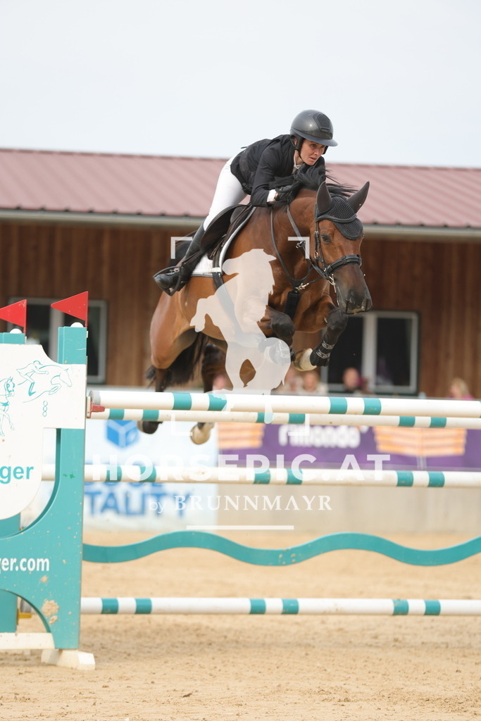 0P6A7496 | Willkommen bei Brunnmayr - Design & Fotografie – Ihrem Spezialisten für Reitturniere und Pferdeveranstaltungen in Oberösterreich, Salzburg und Bayern! Seit über 17 Jahren sind wir leidenschaftlich dabei.