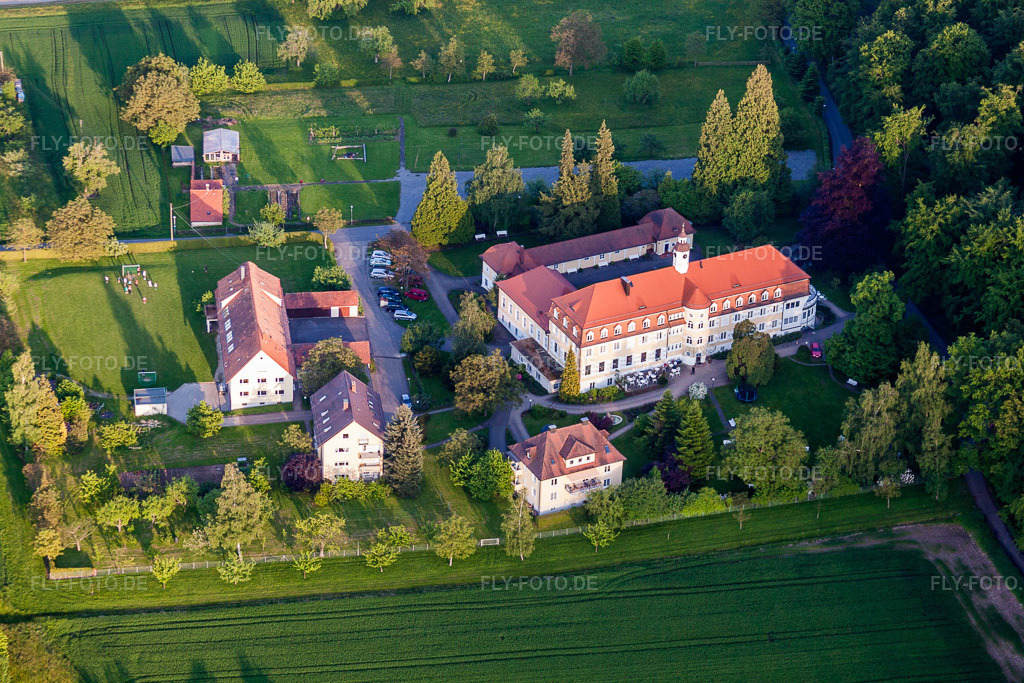Luftbild: Gelände, Verwaltung und Basis der gemeinnützigen Hilfs- Organisation Bibelheim Bethanien im Ortsteil Langensteinbach in Karlsbad im Bundesland Baden-Württemberg in Deutschland. Foto: IMG_27591.jpg vom 23.05.2010 durch Werner Riehm/FLY-FOTO.de