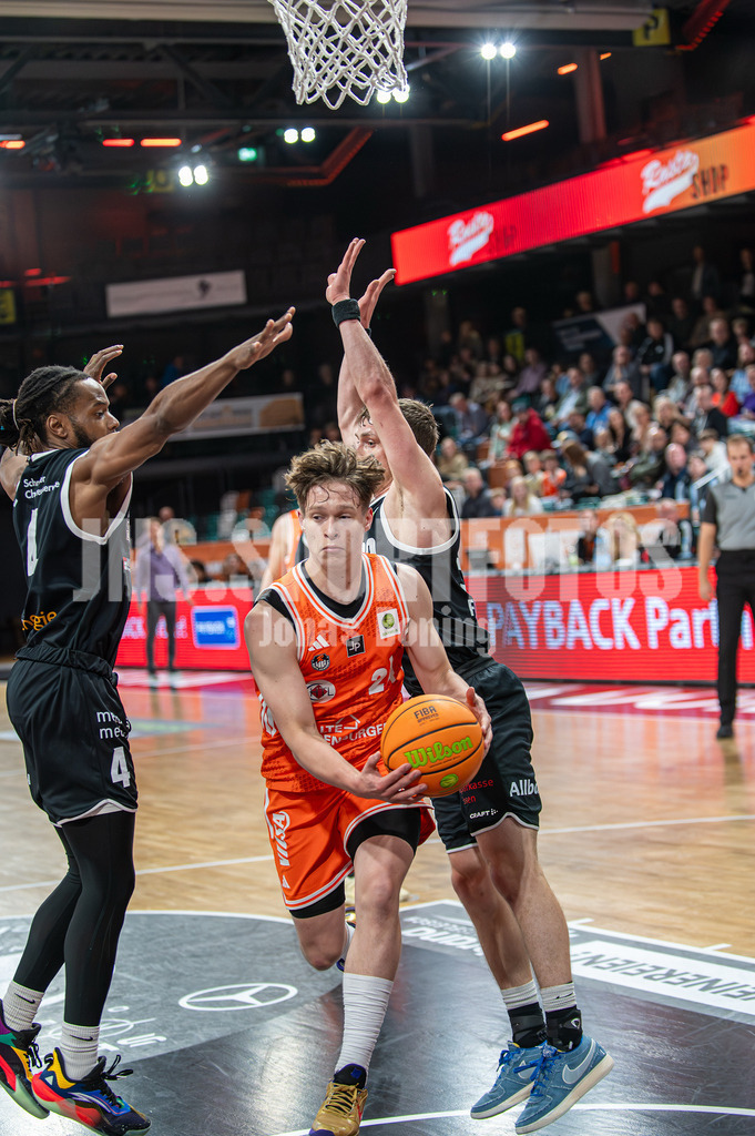 RASTA-9 | jns.sportfotos - Realisiert mit Pictrs.com