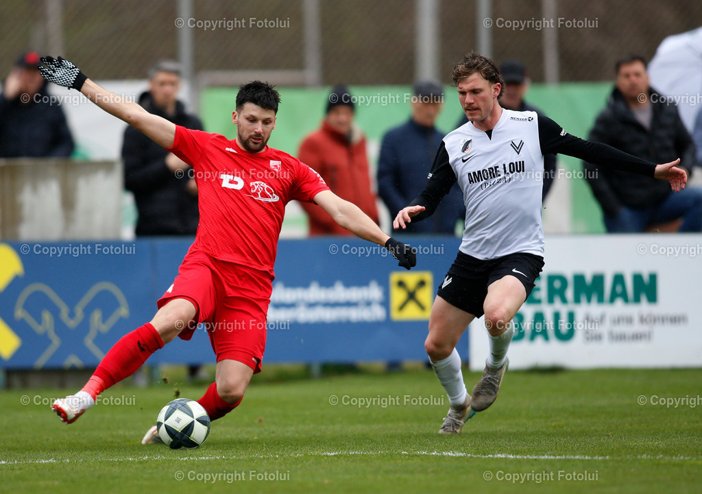 A_LUI_040426_17 | SPORT,FUSSBALL, REGIONALLIGA MITTE ,ASKOE OEDT-ASK VOITSBERG 04.04.2026 IM BILD: ADI MEHREMIC  (OEDT) UND LUKAS PARGER (VOITSBERG) FOTO:FOTOLUI