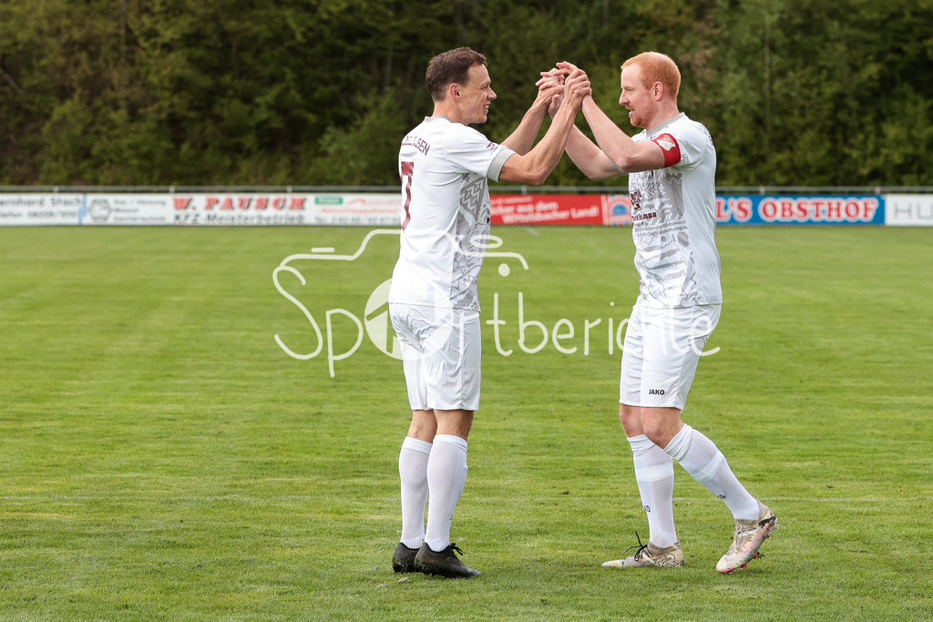 BC Adelzhausen - BC Aichach | Jubel nach 1-0 / BCA #6